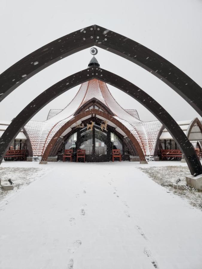 Hotel Hunnia - Huntanya Vlahita Zewnętrze zdjęcie