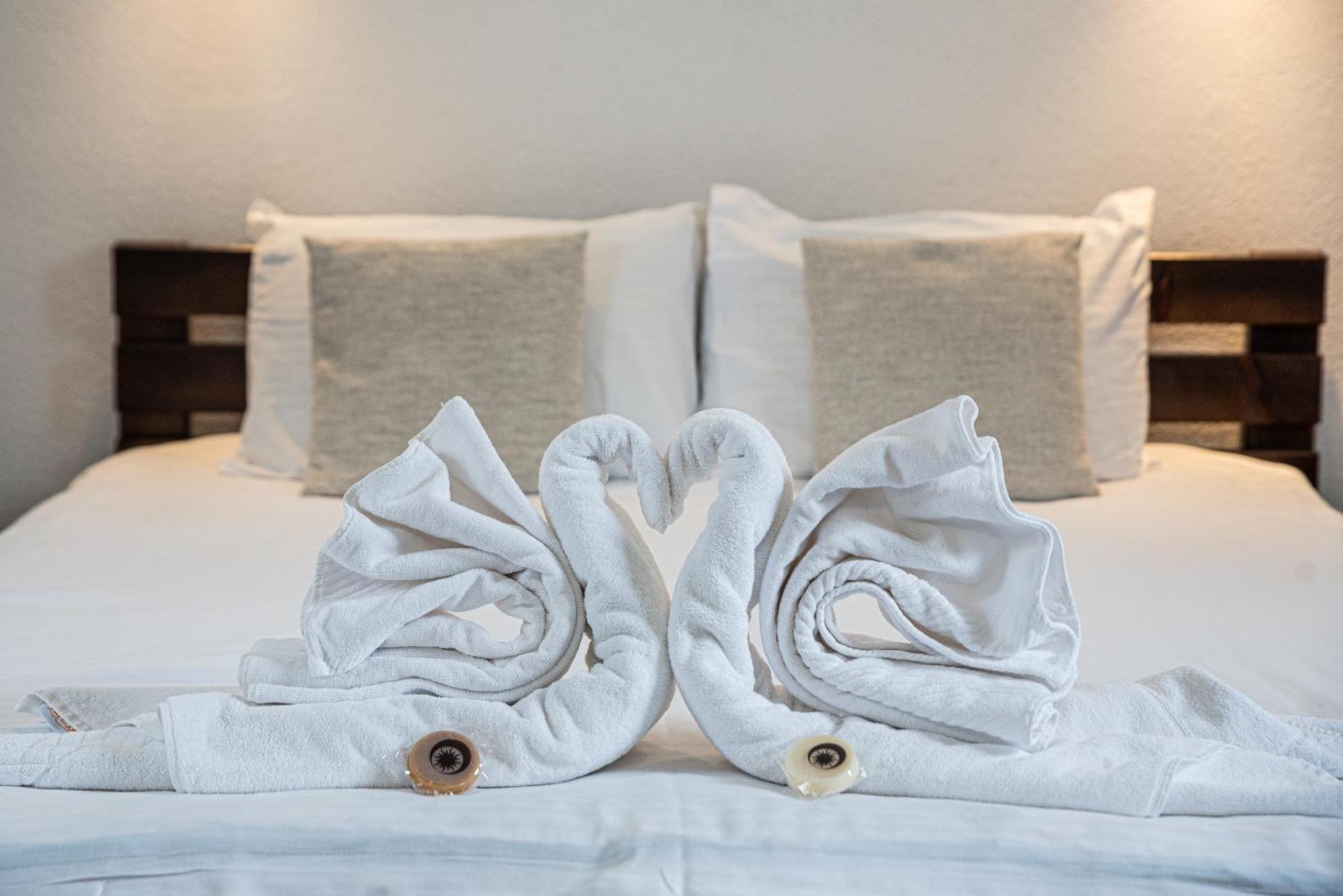 Hotel Hunnia - Huntanya Vlahita Zewnętrze zdjęcie